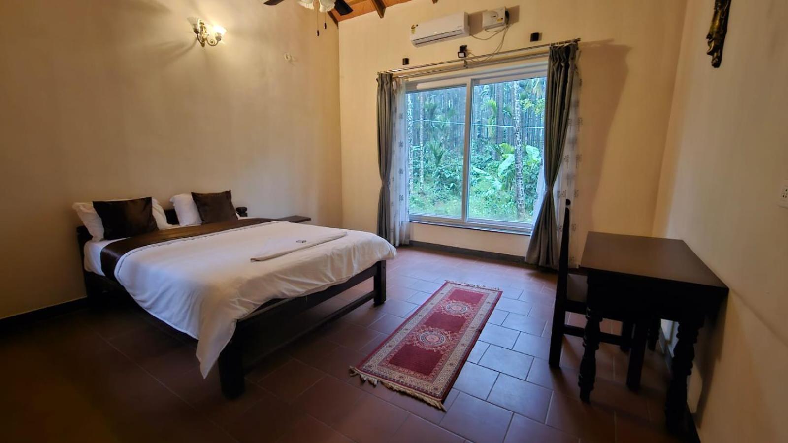 Parampara Resort Chikmagalur Kalasa Bagian luar foto
